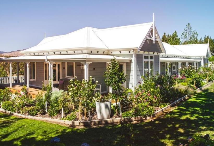 تختخواب و صبحانه Willow S Green