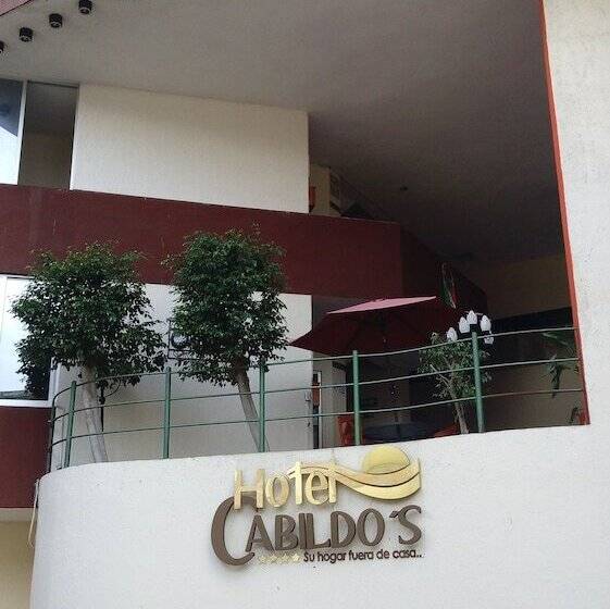 هتل Cabildos