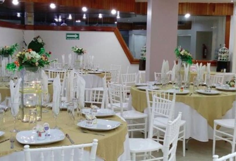 هتل Cabildos