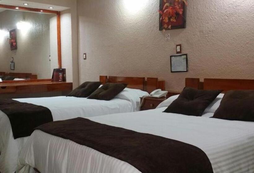 هتل Cabildos