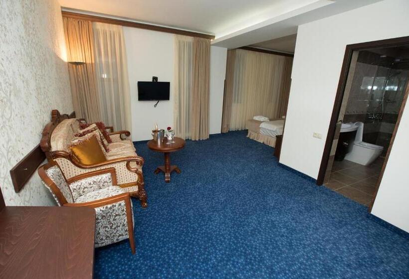 هتل Faria Boutique