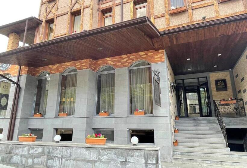 هتل Faria Boutique
