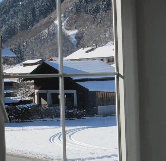 Отель Gasthof Sonne Häselgehr
