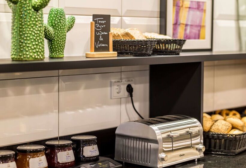 هتل Holiday Inn   The Niu, Cobbles Essen, An Ihg