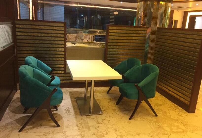 Fotos del hotel Varanasi Inn:  22