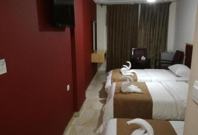 Fotos del hotel Yacht:  14
