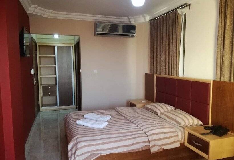 Fotos del hotel Yacht:  17