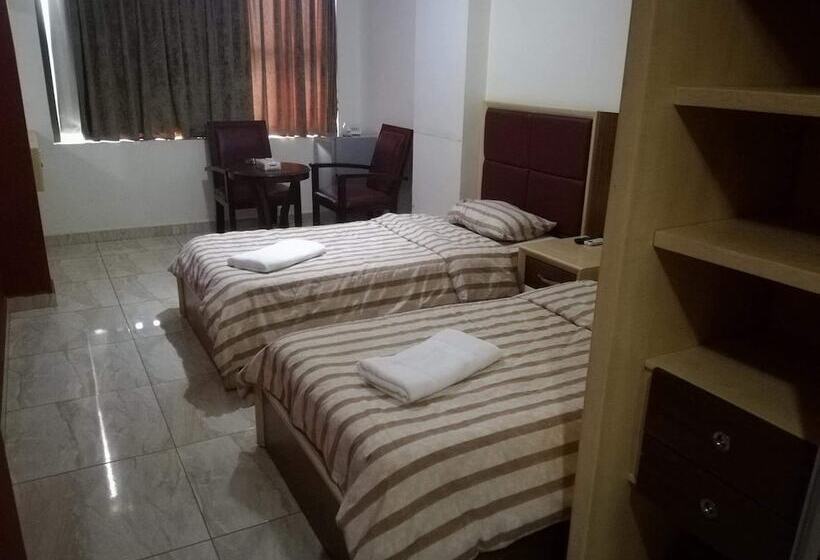 Fotos del hotel Yacht:  19