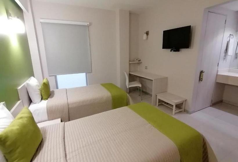 Fotos del hotel Capital O Sc:  21