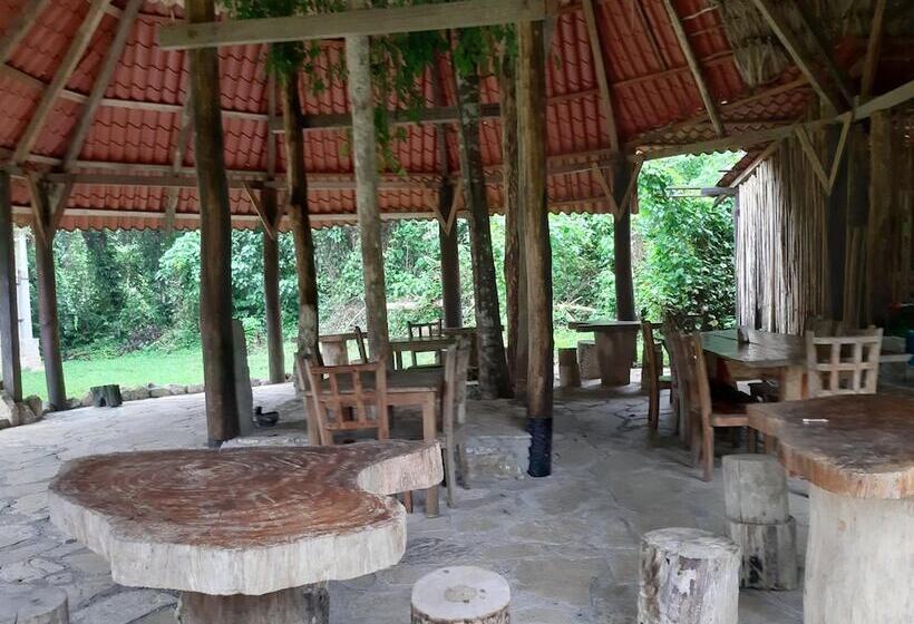 Eco Hotel Sak Nok