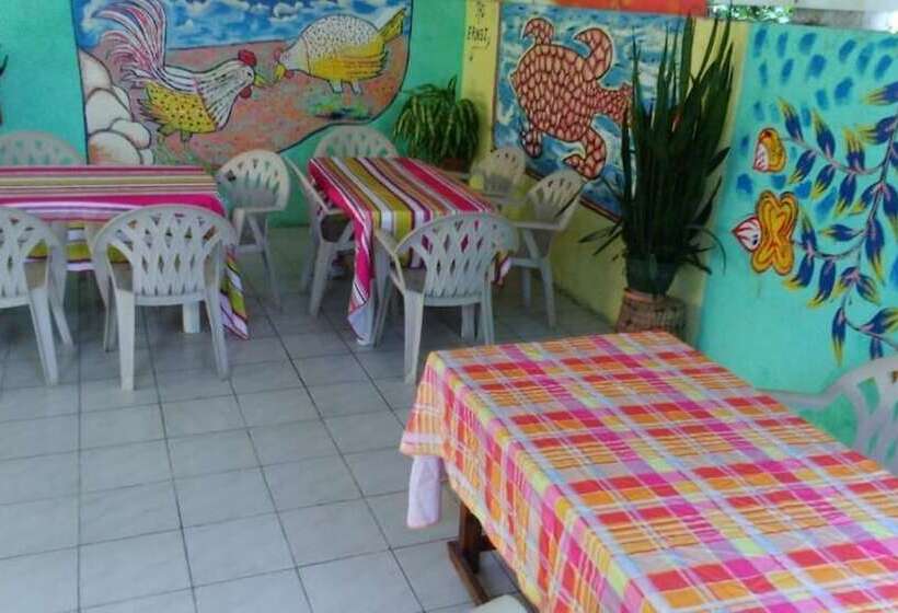 هتل El Rancho