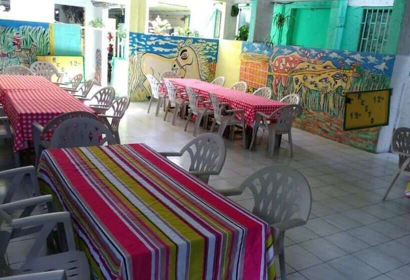 هتل El Rancho