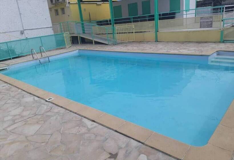 هتل El Rancho