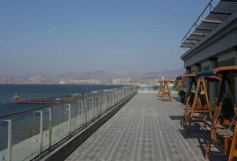 هتل Greentree Inn Dali Erhai Binhai Ave Seaview Business