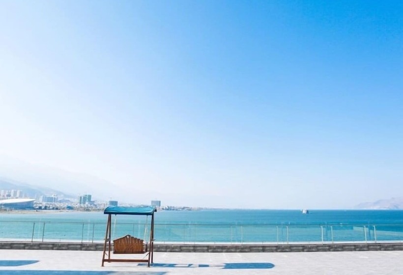 هتل Greentree Inn Dali Erhai Binhai Ave Seaview Business