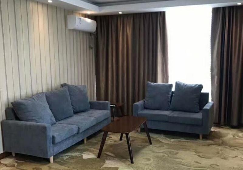 ホテル Greentree Inn Shandong Weifang Anqiu Bus Station Heping Road Business