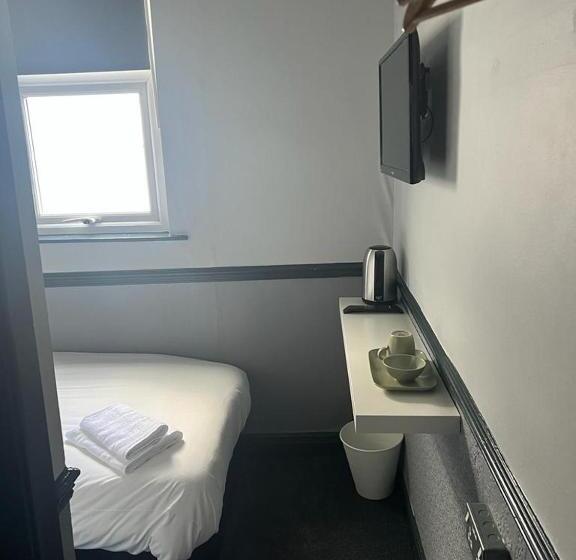 هتل Letting Rooms @ Charles Dickens