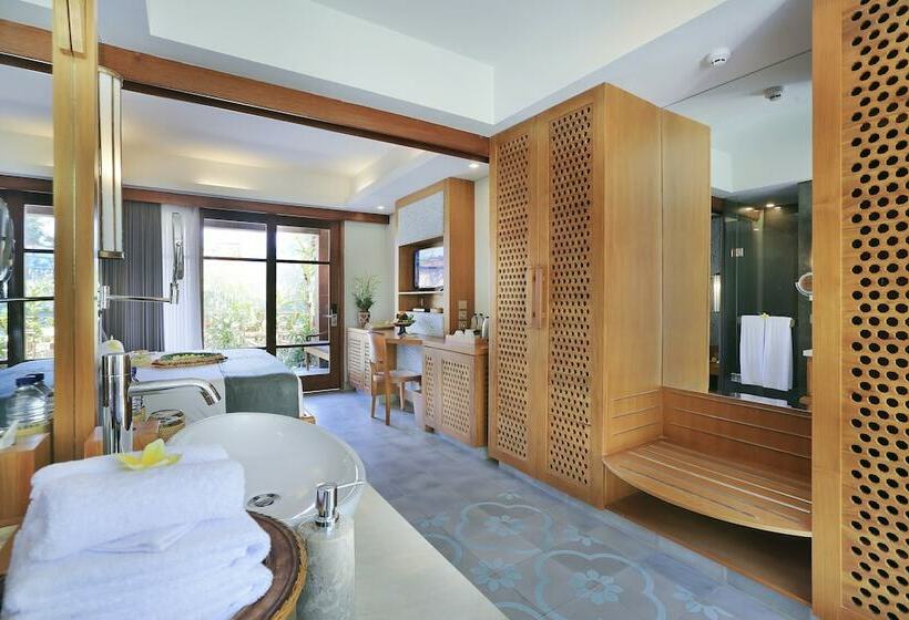 Отель The Alantara Sanur