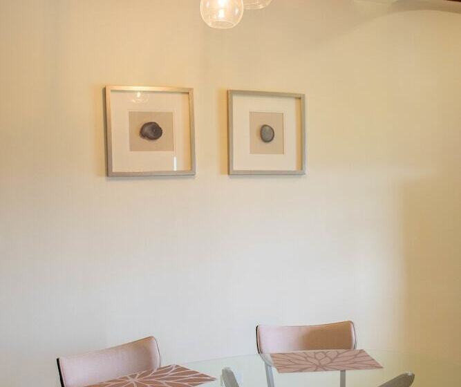 King S Hotel & Residences