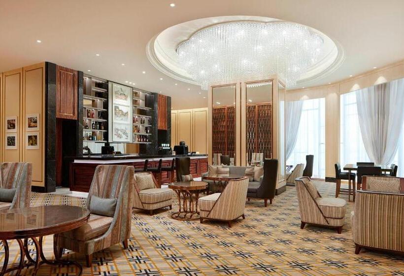 هتل Sheraton Petaling Jaya