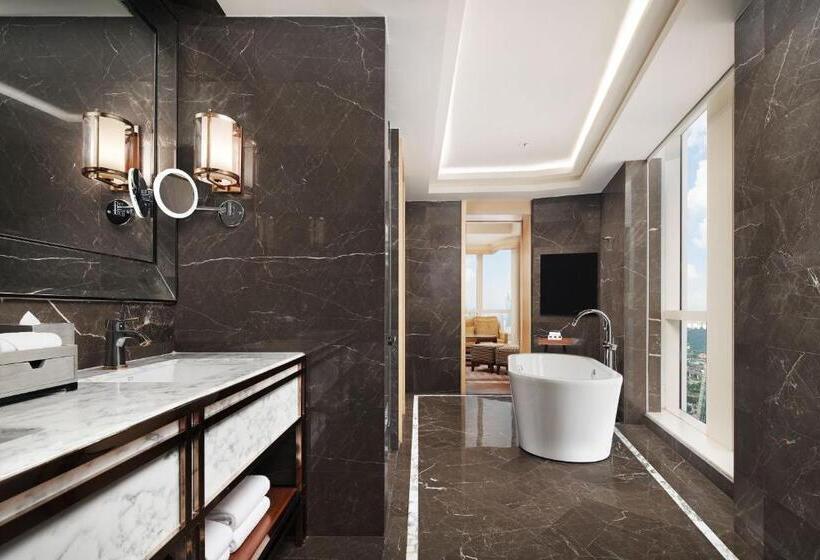 هتل Sheraton Petaling Jaya