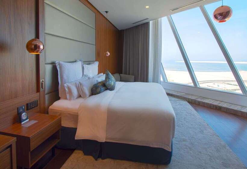هتل Wyndham Grand Manama