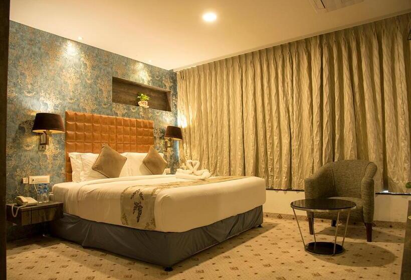 Regenta Central Hotel & Convention Centre Nagpur
