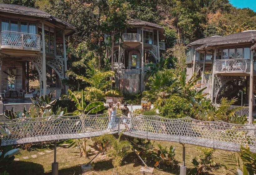 استراحتگاه Treehouse Villas   Adults Only