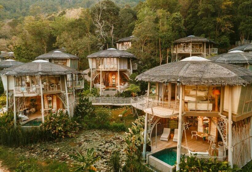 استراحتگاه Treehouse Villas   Adults Only