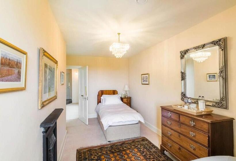 צימר Blervie House