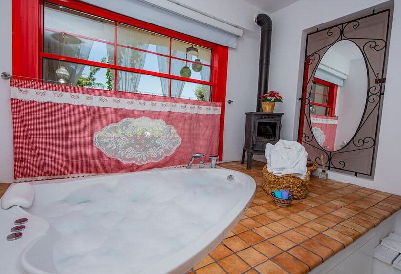 تختخواب و صبحانه Villa Taraça Alaçatı Romantik Otel