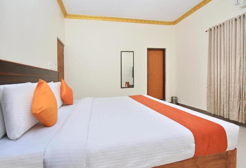호텔 Lee Comfort Kushalnagar