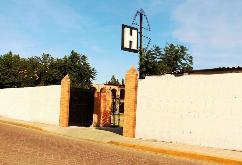 هتل El Cristo