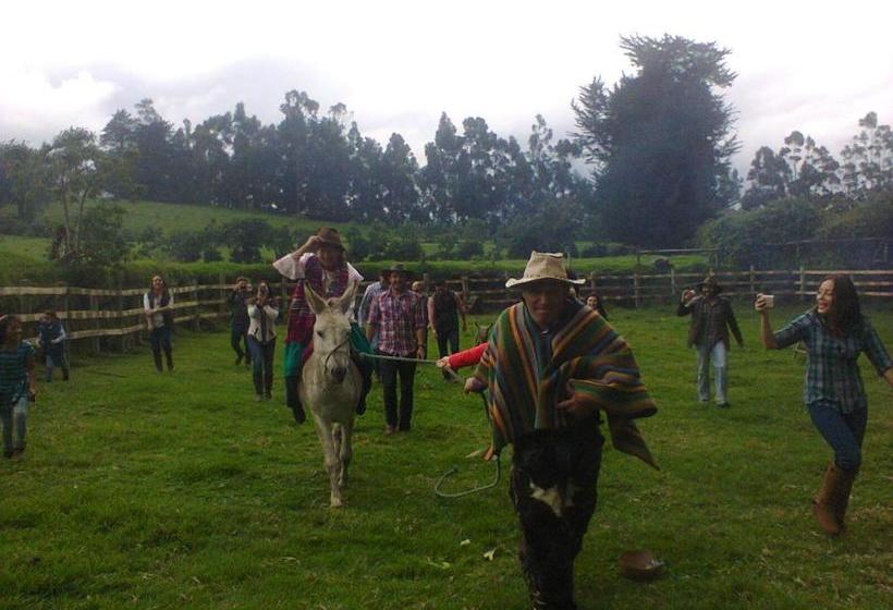 هتل Hacienda El Sinche