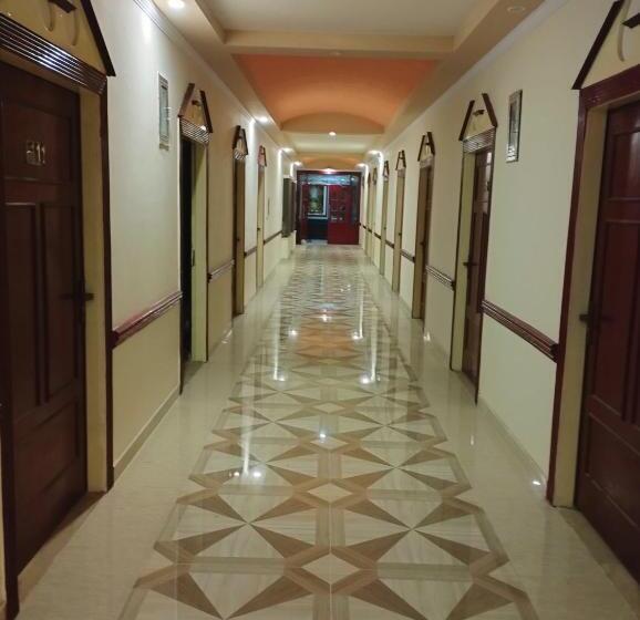 هتل Mayfair