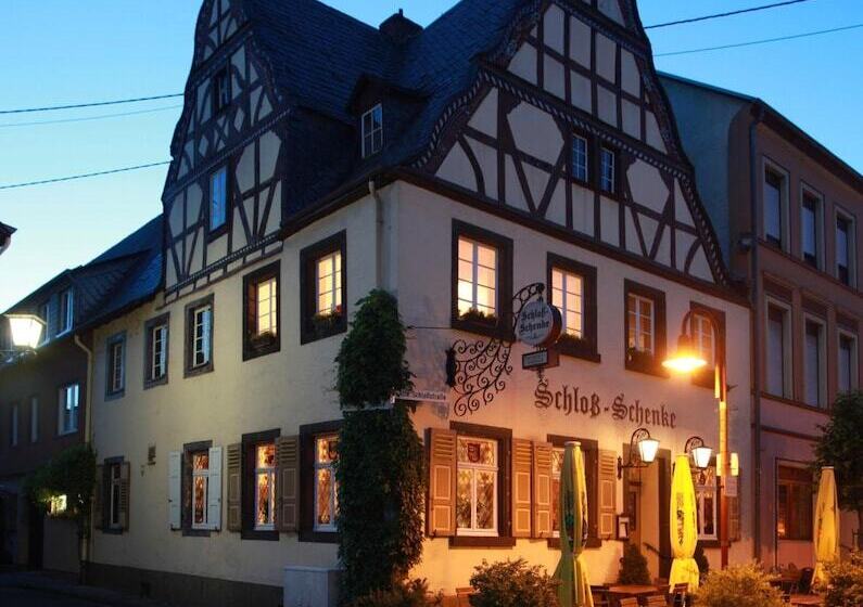 هتل Zur Schloß Schenke