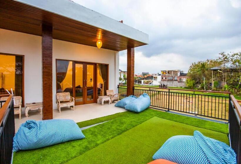 هاستل The Nest Canggu