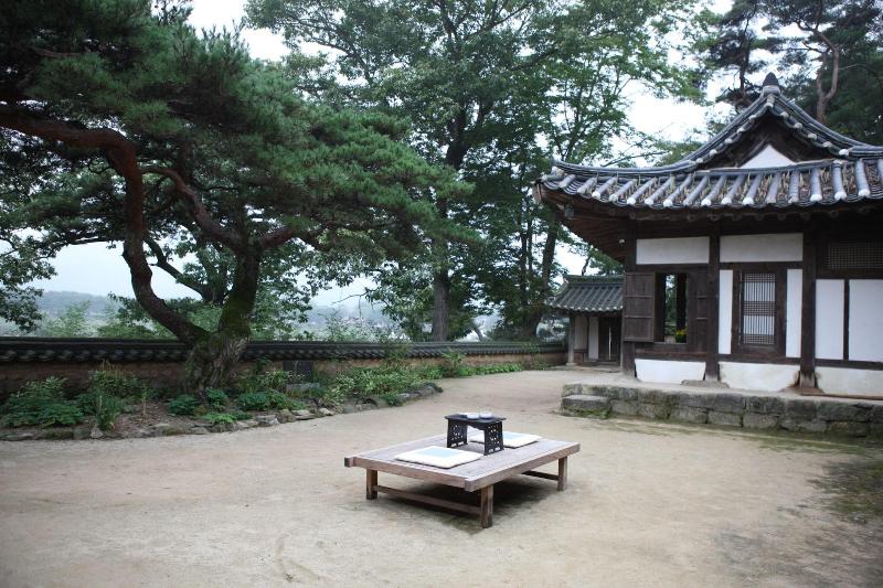 تختخواب و صبحانه Okyeon Jeongsa