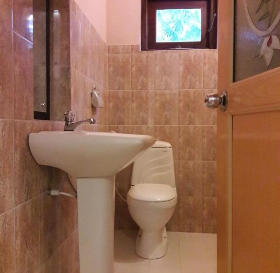 تختخواب و صبحانه Sisanda Residence