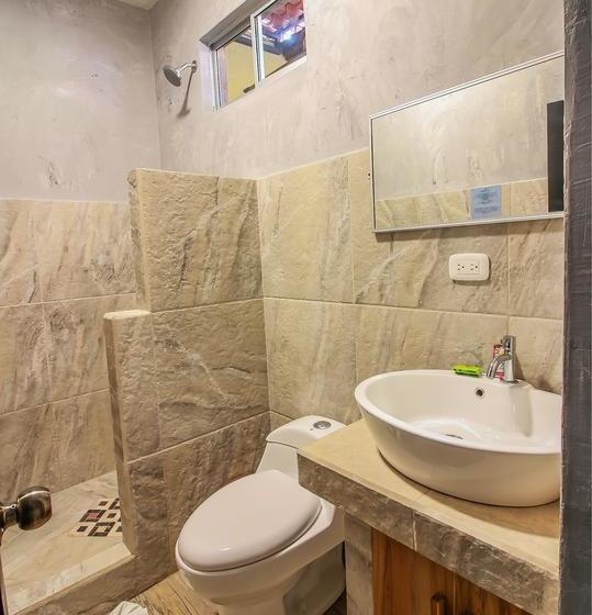 تختخواب و صبحانه Tamarindo Inn