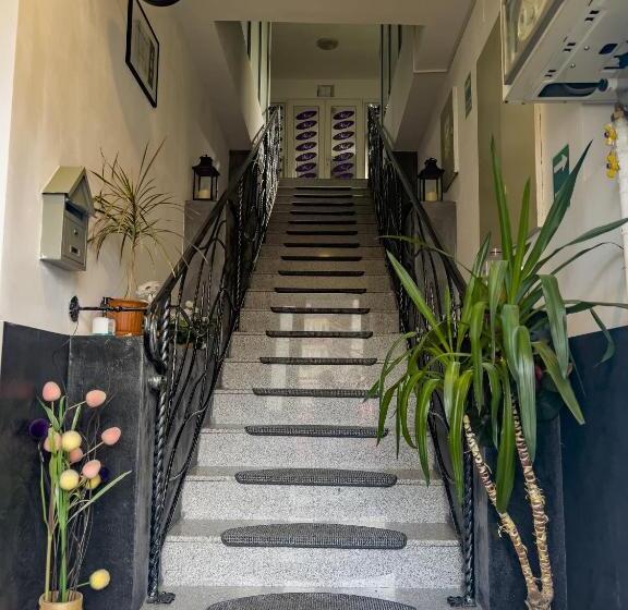 Cazare Moldi   Regim Hotelier