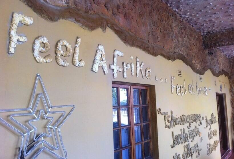 هتل African Home
