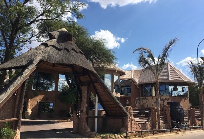 هتل African Home