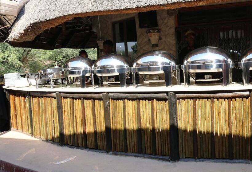 هتل African Home