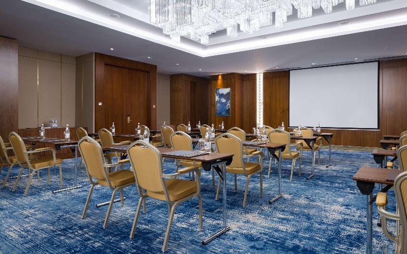 هتل Hilton Astana