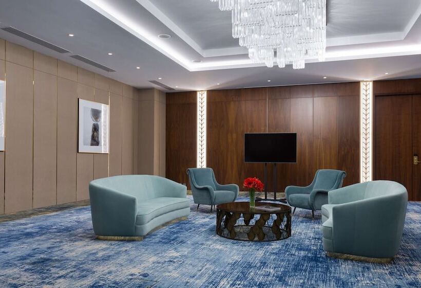 هتل Hilton Astana