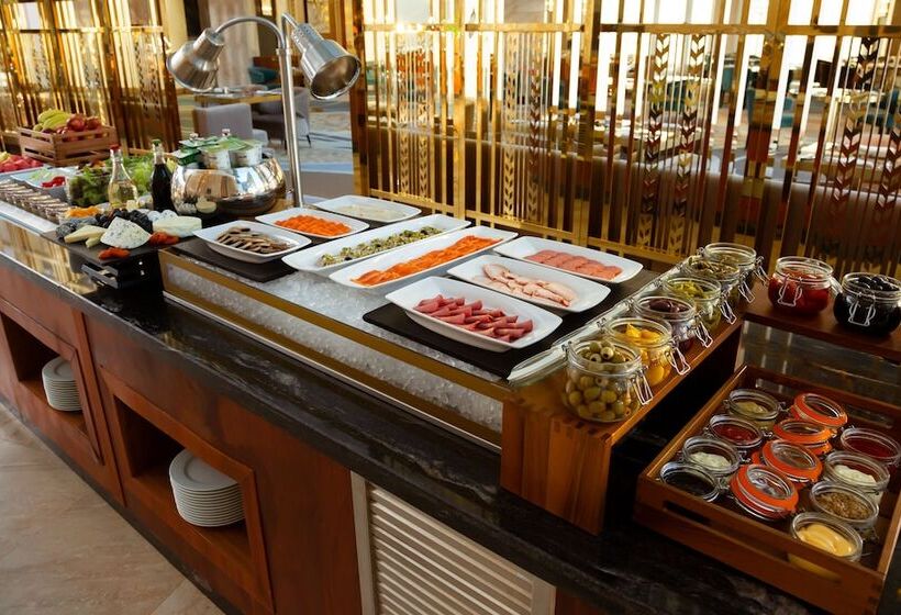 هتل Hilton Astana