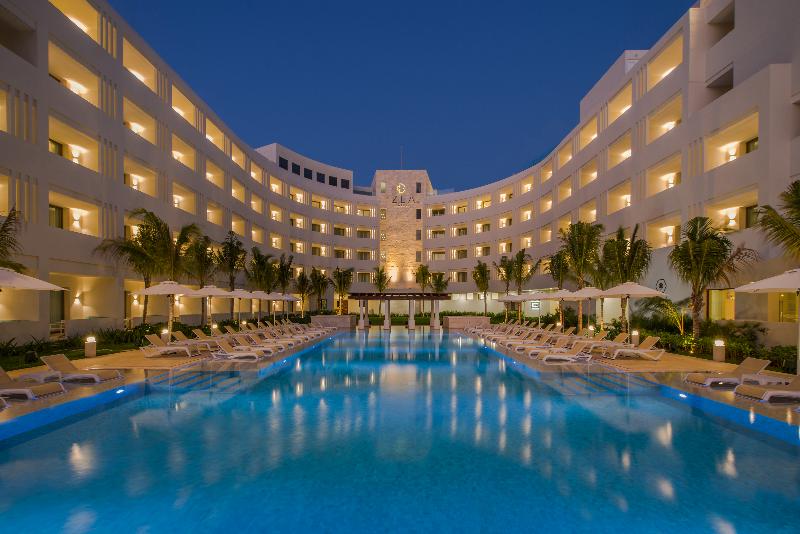 هتل Izla Beach Front