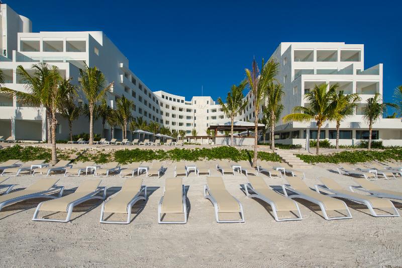 هتل Izla Beach Front