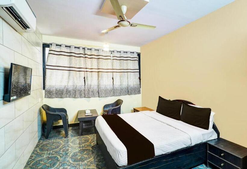 فندق Sai Samrat Inn